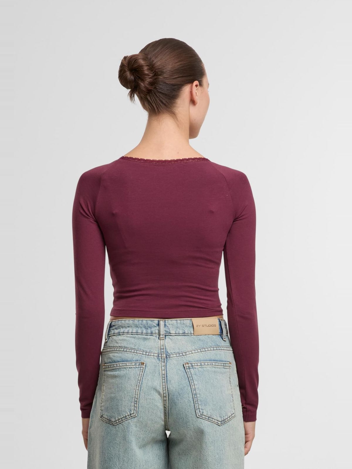 Γυναικεία μπλούζα Short Lognsleeve Lace Shirt με δαντελένια λεπτομέρεια TB7729-01151 Urban Classics cherry