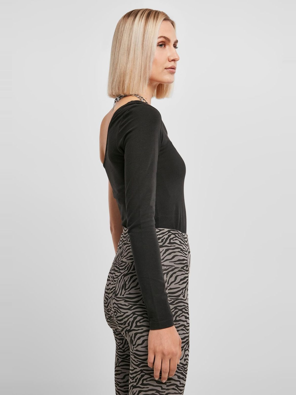 Body Ladies Essentials Asymmetric One Sleeve με γυμνό ώμο TB4532-00007 Urban Classics black