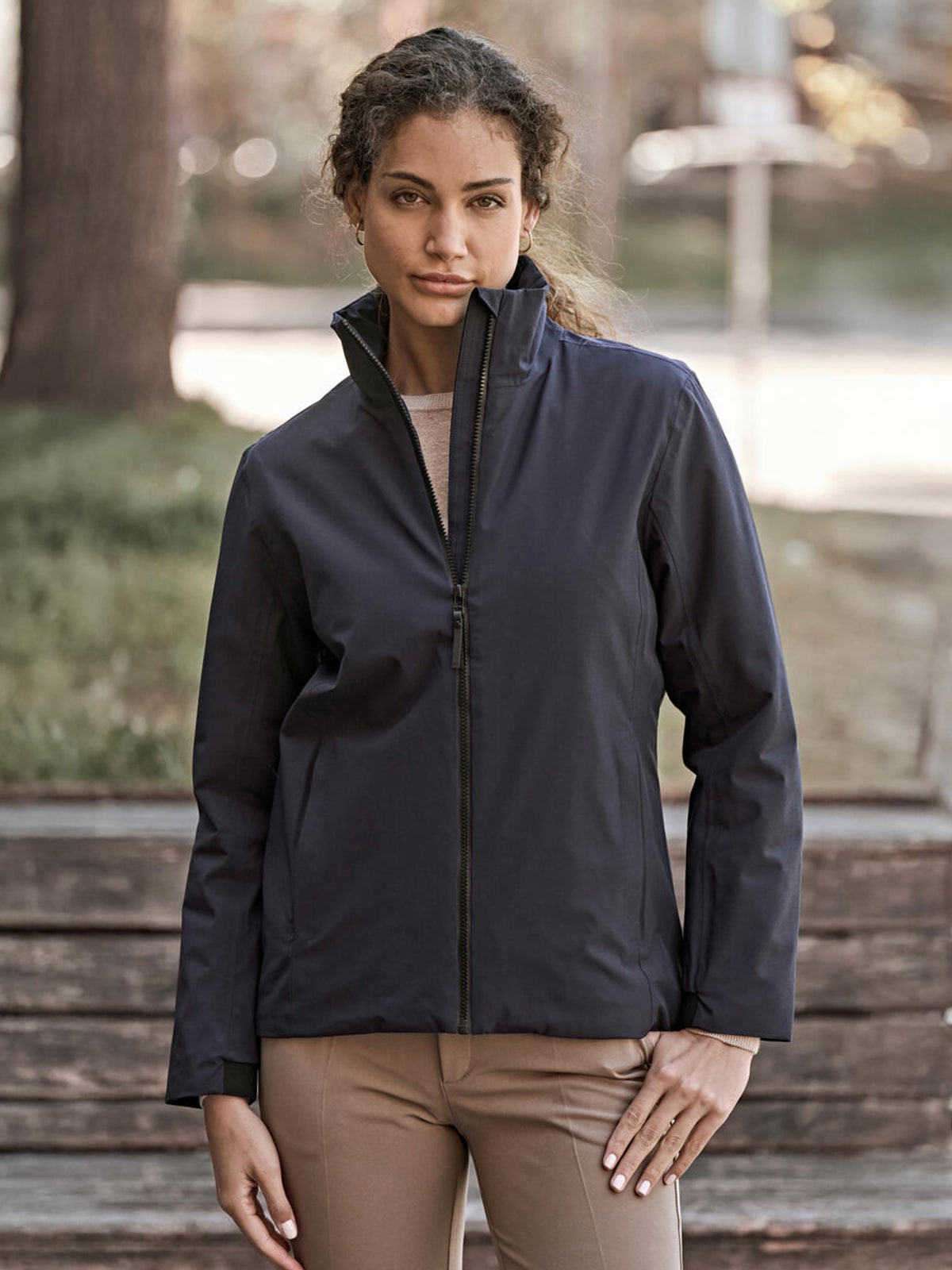 Γυναικείο μπουφάν All Weather Jacket αδιάβροχο και αντιανεμικό 9607 Tee Jays Black