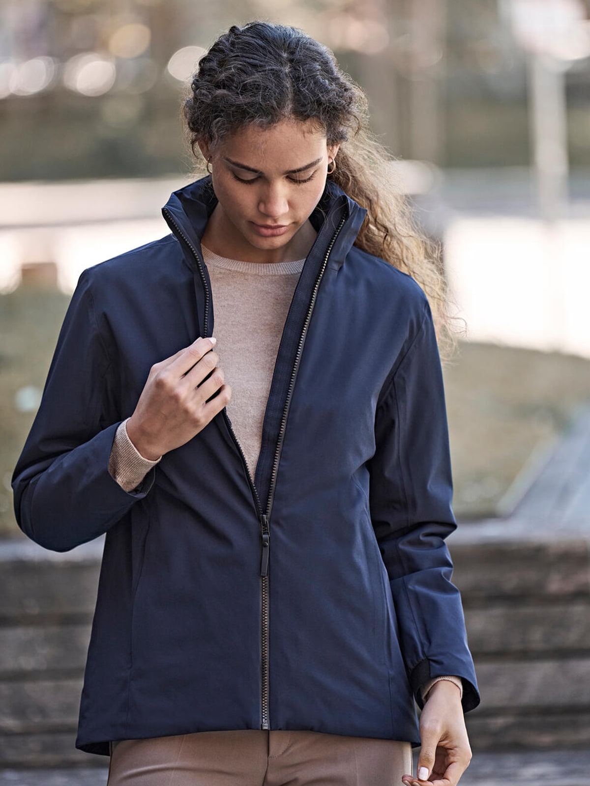 Γυναικείο μπουφάν All Weather Jacket αδιάβροχο και αντιανεμικό 9607 Tee Jays Black